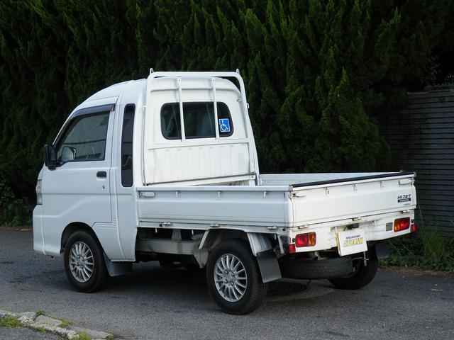 1001999A30250520W00613.jpg