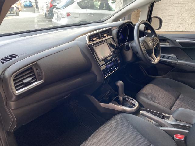 21638034_carP_l_12.jpg