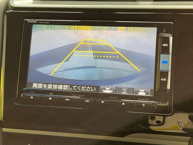 21654397_carP_l_4.jpg