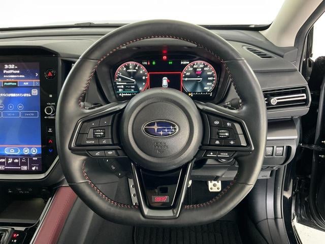 0504839A30251220W00113.jpg