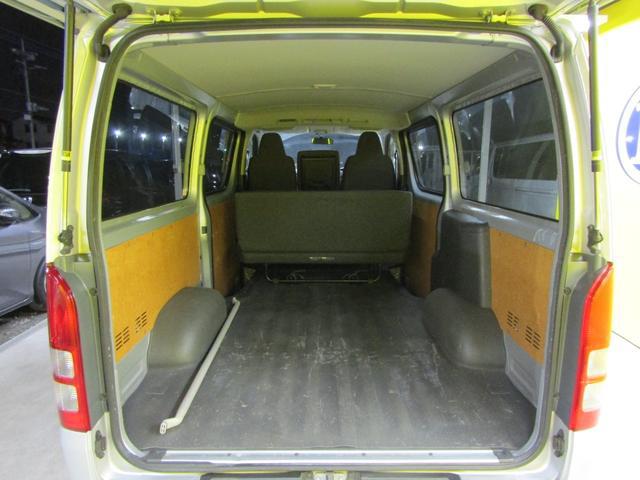 0530123A30260218W01015.jpg