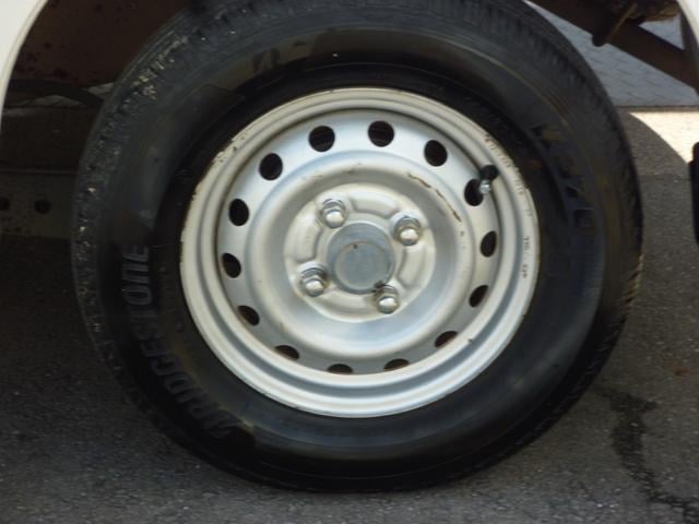 9800403A30240701W00219.jpg