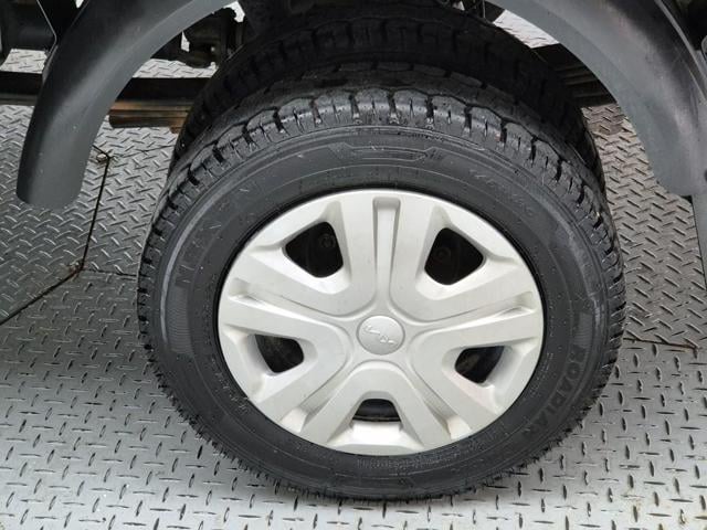 5121002702R17.jpg