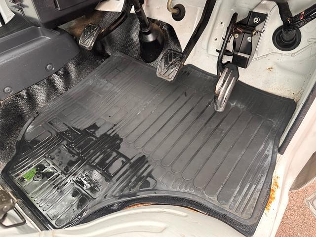 1230390A30250226W00116.jpg