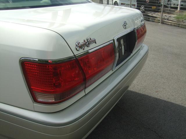 0704034A30250911W00111.jpg