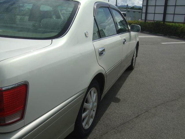 0704034A30250911W00112.jpg