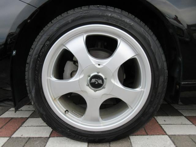 19036475_carP_l_8.jpg