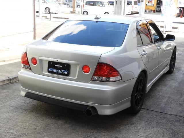 11999044_carP_l_11.jpg