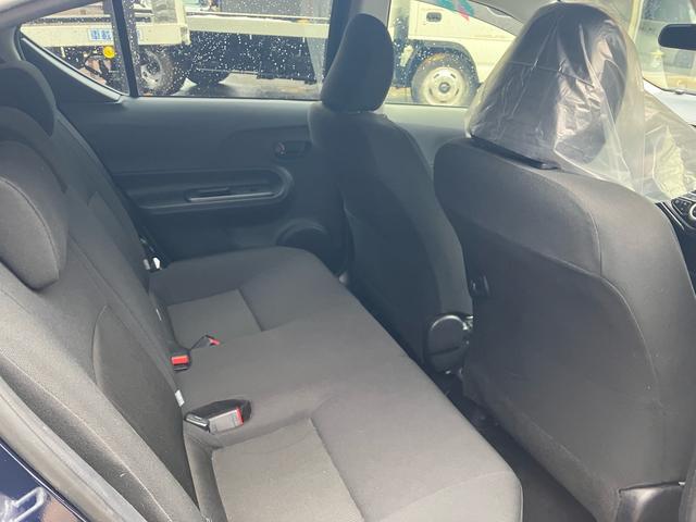 1157418A30250114W00108.jpg