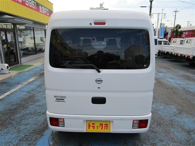 fbd3ac96f34c2631c3f41f1aa159c8f4.jpg