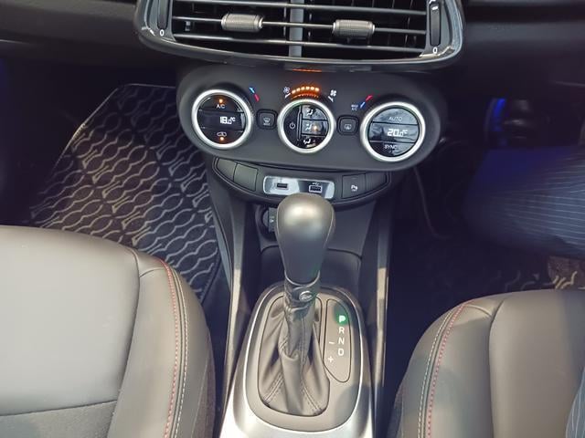 19040958_carP_l_8.jpg