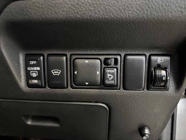 0508703A30260312W00207.jpg