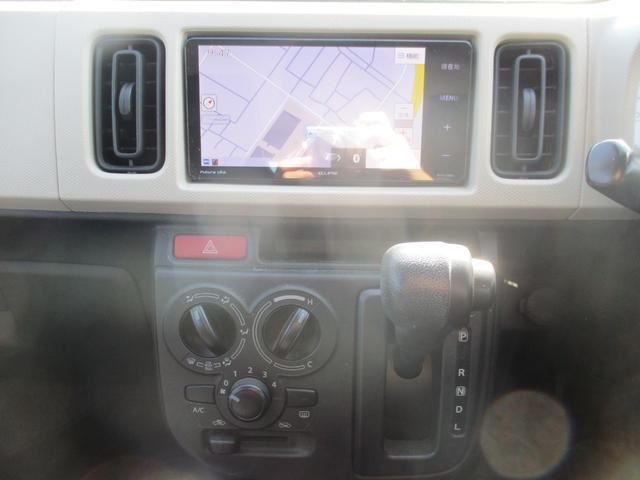 0701373A30260317W00408.jpg