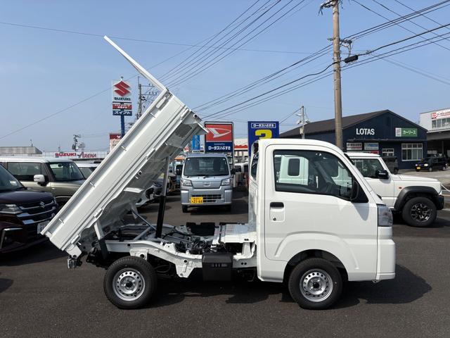 0804637A30260406W00416.jpg