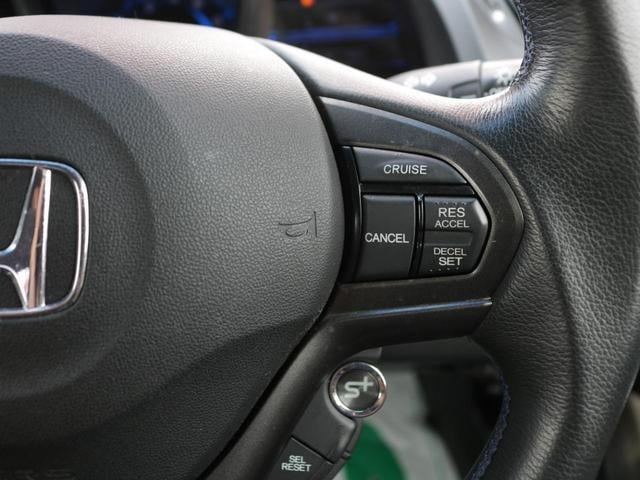 0509625A30250911W00913.jpg