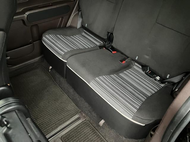 20055558_carP_l_12.jpg