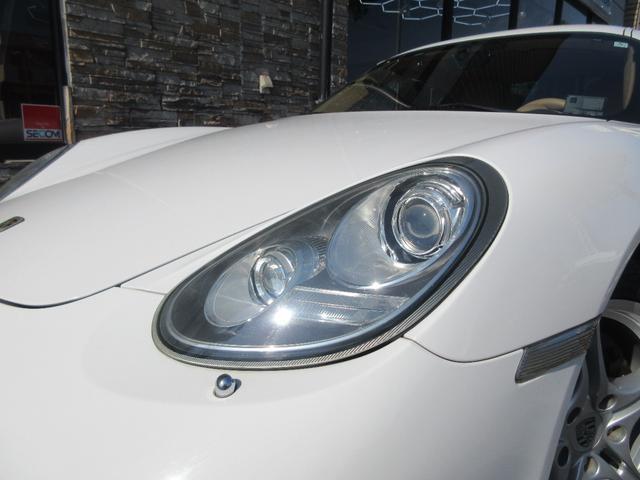 9700022A30260316W00110.jpg
