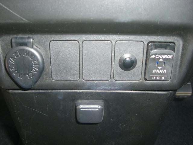 0502586A30260316W00316.jpg