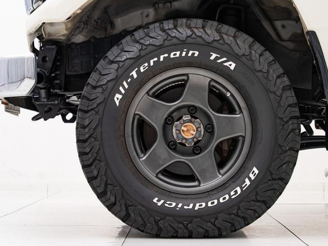 22199869_carP_l_17.jpg