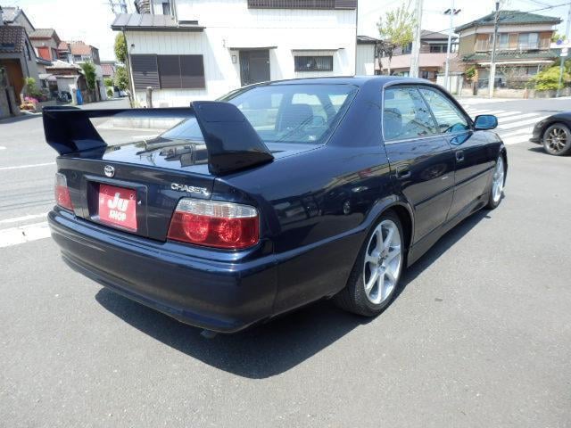 12709992_carP_l_15.jpg