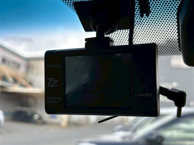 21933364_carP_l_9.jpg