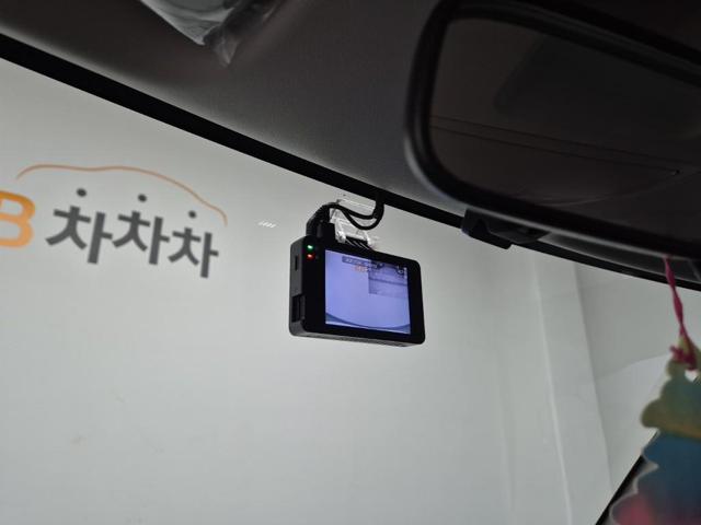 5111002176R16.jpg