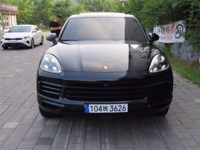 19750832_carP_l_1.jpg