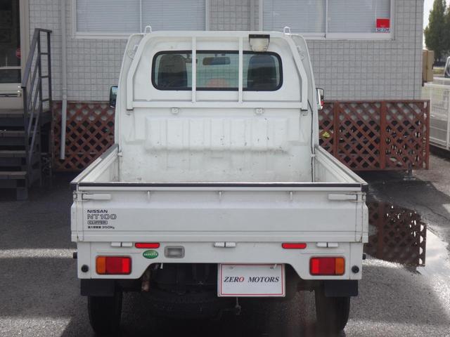 0509025A30251102W00316.jpg