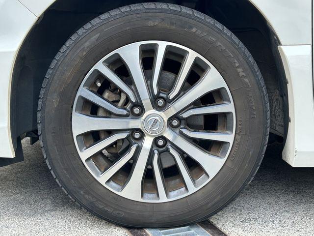 1566d640cee0384fb9275f5d66df7591.jpg