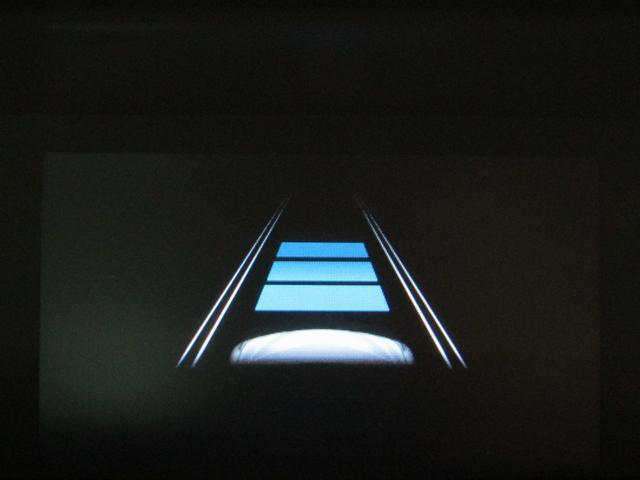 0541069A30251220W00218.jpg