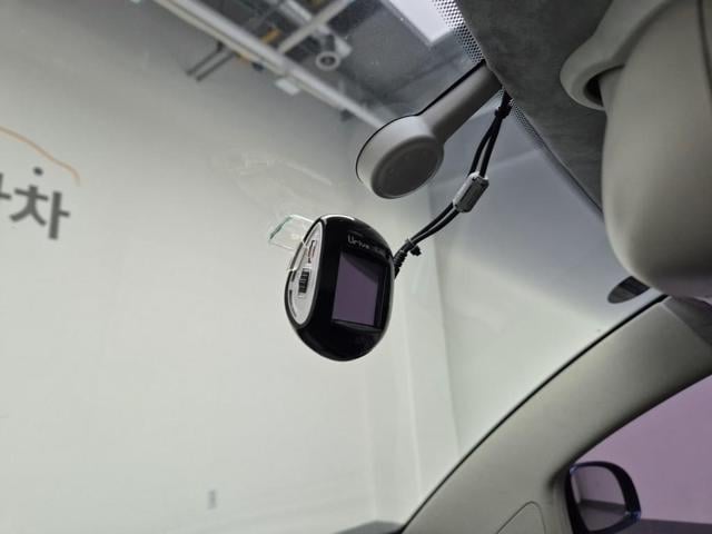 5061000008R17.jpg