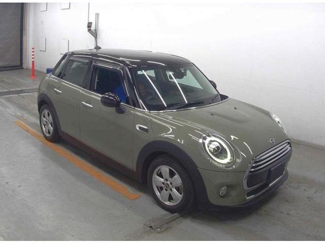 23169536_carP_l_4.jpg
