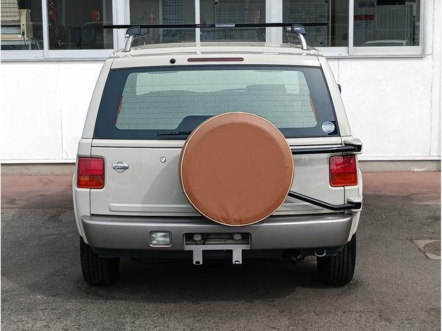 8be38aebdbf435e6b5e420f54d9d7e4e.jpg