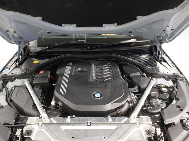 9cb56cbe3b0e4c1435818a6971f4598c.jpg