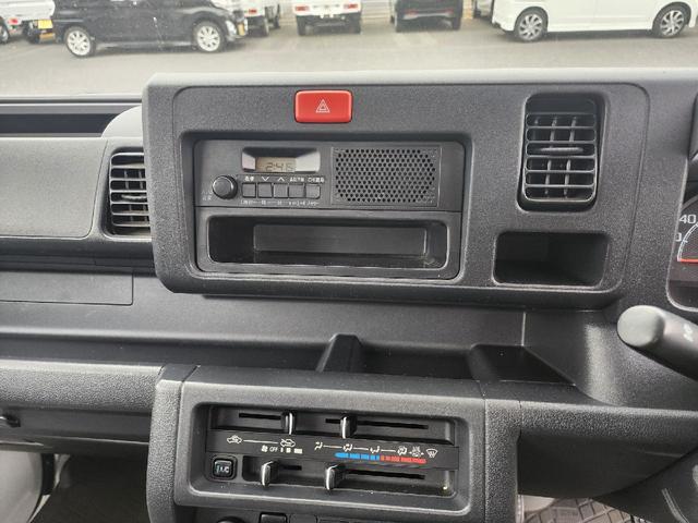 1001997A30260331W00203.jpg