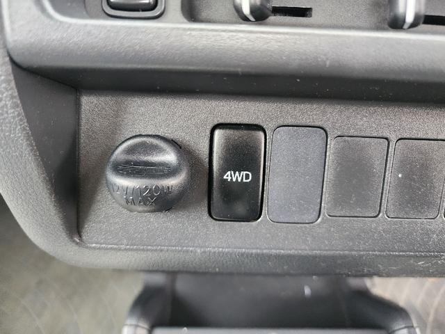 1001997A30260331W00205.jpg