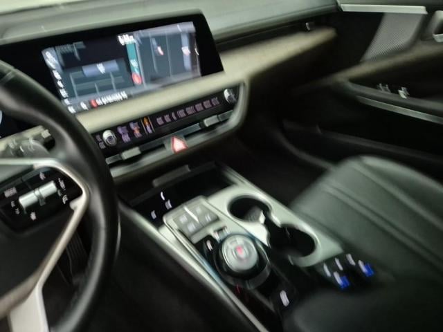 5061001555R10.jpg