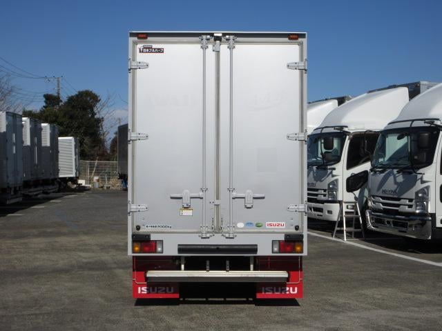 f120de417411d616e97a86abf92bd4ba.jpg