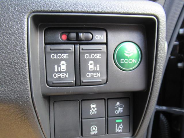 0703310A30250711W00214.jpg