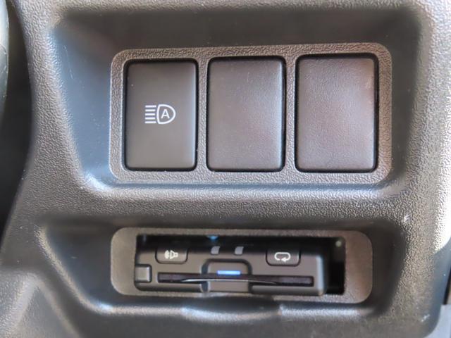 0561200A30260126W00210.jpg