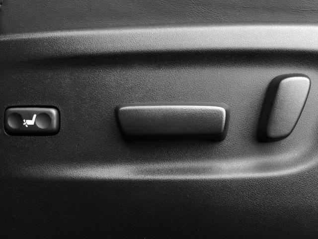 0541173A30251219W00119.jpg