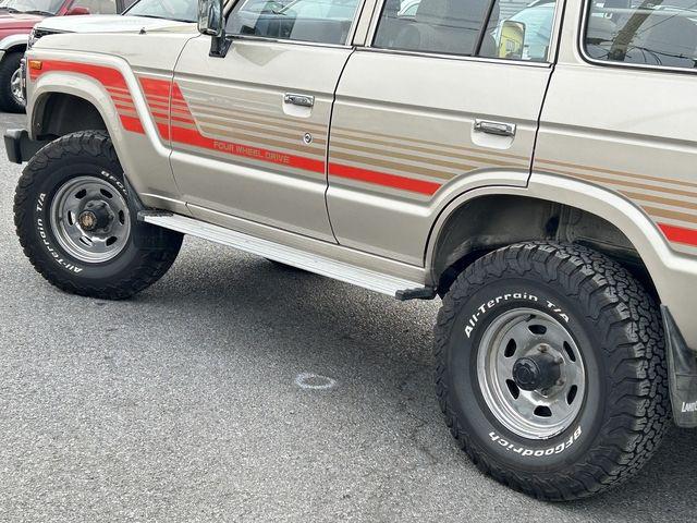 30ae268aee6e47f12f77fca49b94294c.jpg