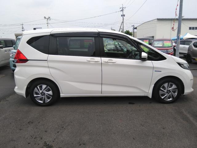 d6e003cbc950cc4f7bba3776ba5598de.jpg