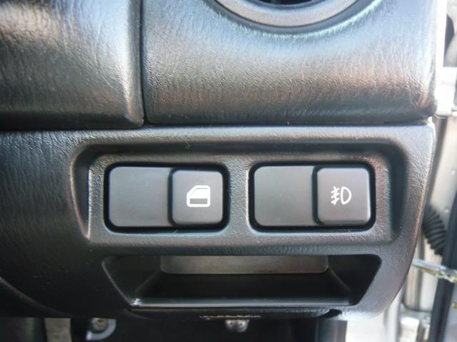 0500692A30260305W00816.jpg