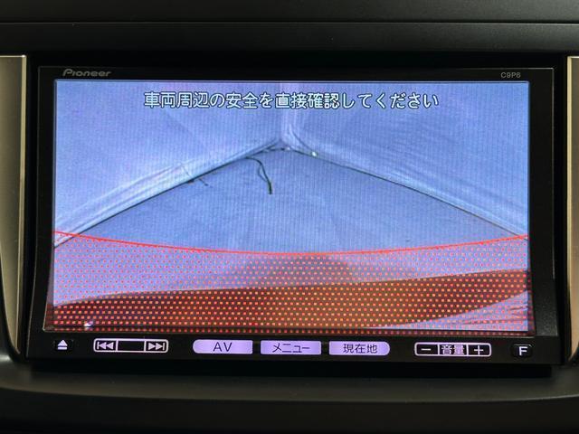 23048605_carP_l_4.jpg
