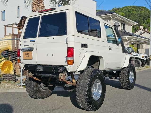 17675652_carP_l_4.jpg