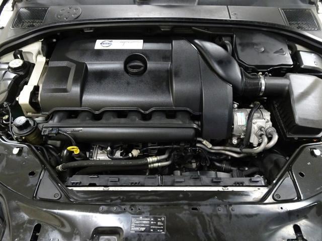 9571676A30251010W00117.jpg