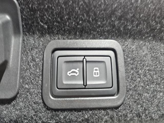 b37e5fd06a784919ace823e1b0c74448.jpeg