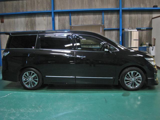 11220357_carP_l_4.jpg