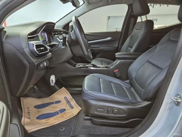 5121500693R11.jpg